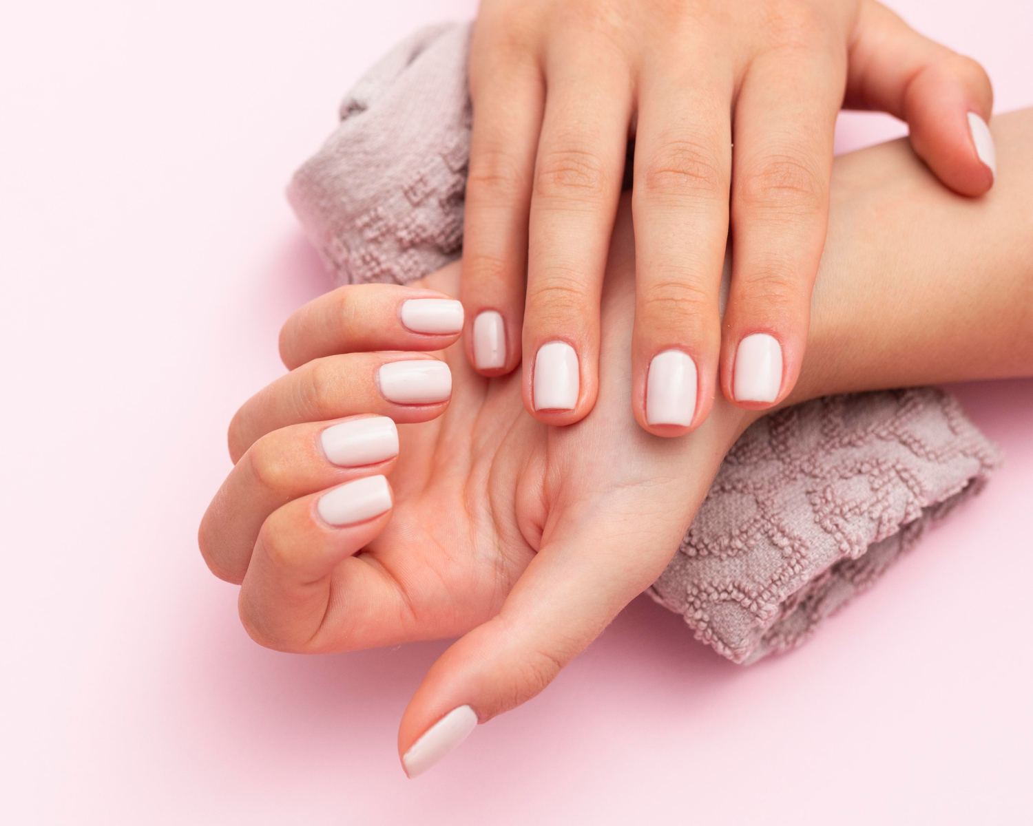 Unique manicure and pedicure at Fryzix